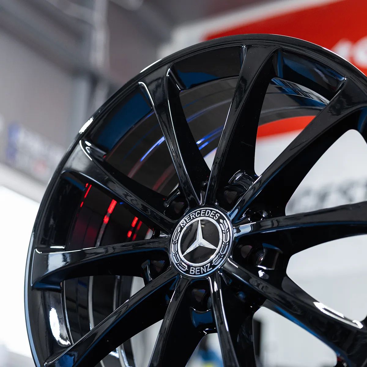 ORYGINALNE Felgi aluminiowe Mercedes 17" Klasa A B C V CLA GLA GLB
