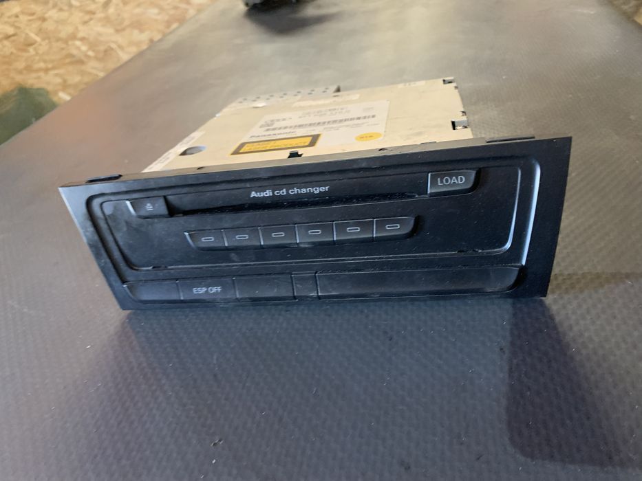 Rádio Audi A4 B8
