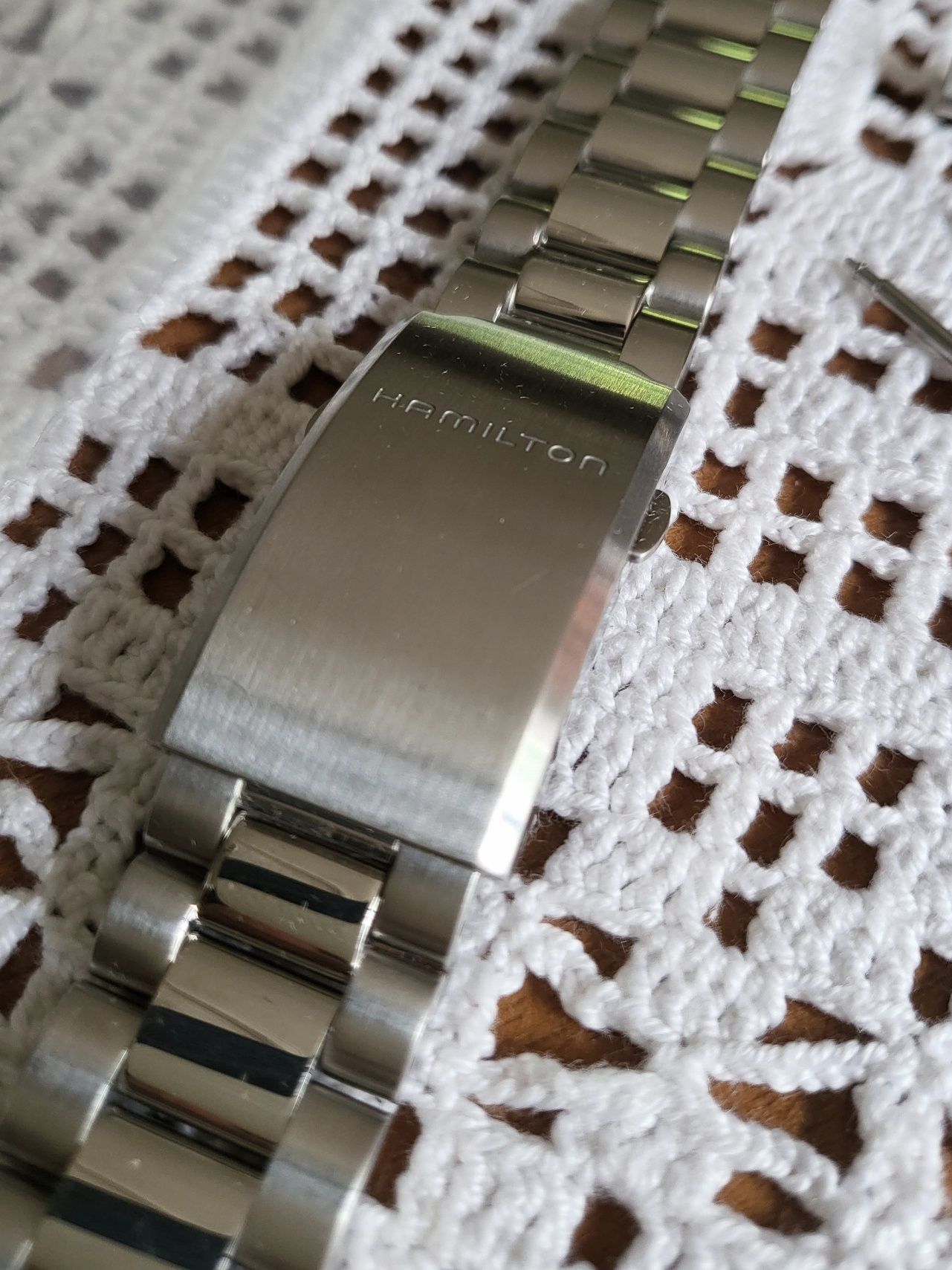 Bracelete Hamilton Khaki Field em Aço H695.705.108