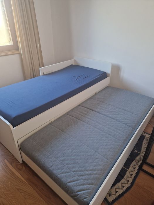 Cama-gavetão IKEA 90×200 cm (modelo SLÄKT) + cama extra + 2 colchões
