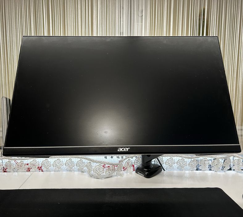 Monitor Acer VG240YBMIIX + uchwyt ruchomy