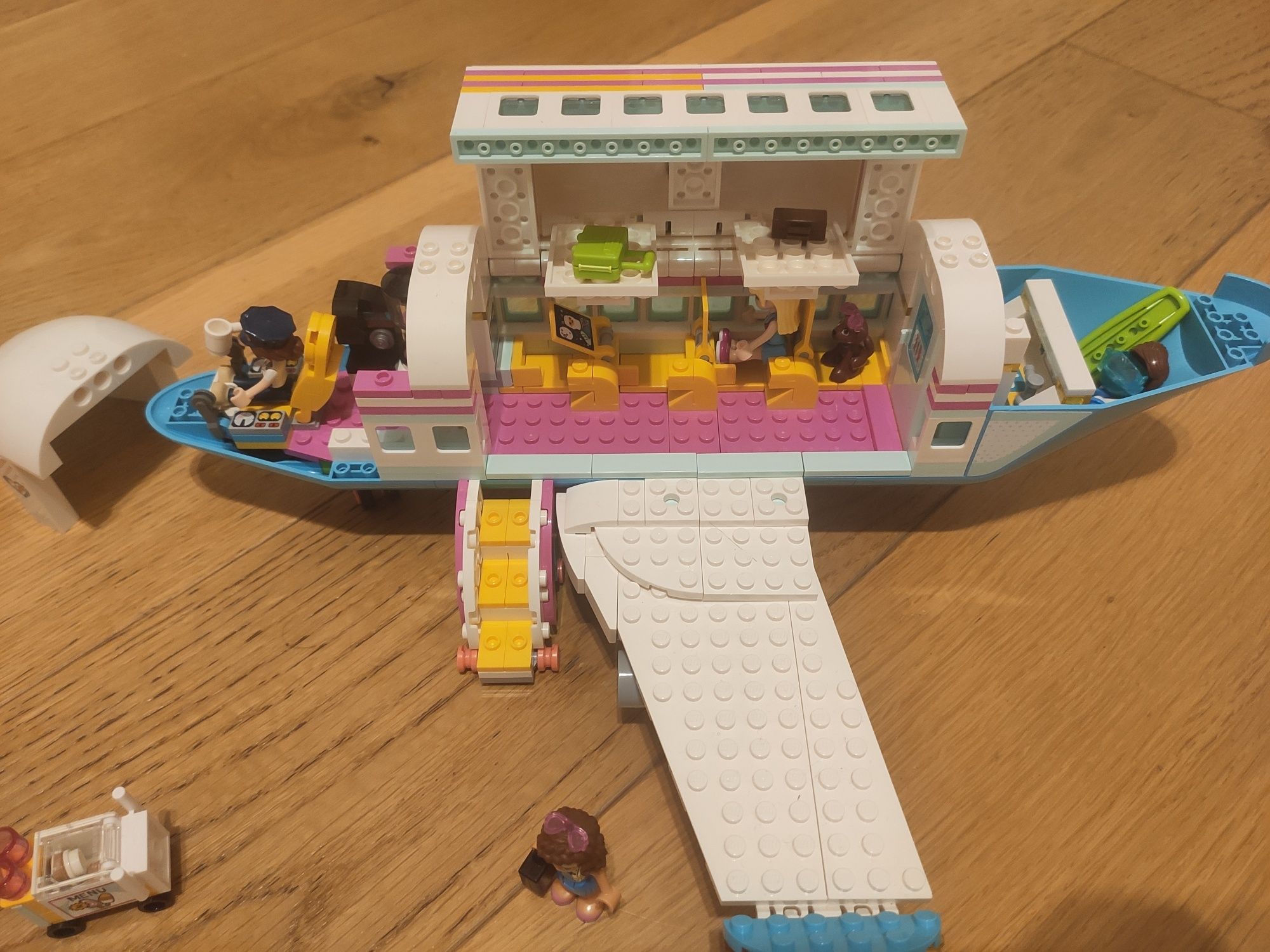 lego 41429 samolot z heartlake city