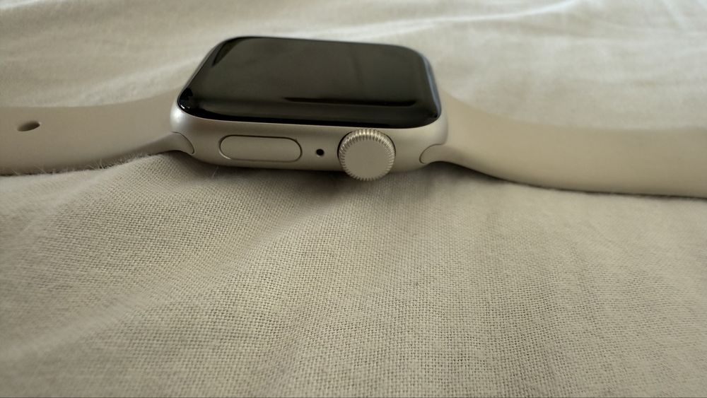 Apple Watch SE SERIES 2 Starlight(GPS) NOVO