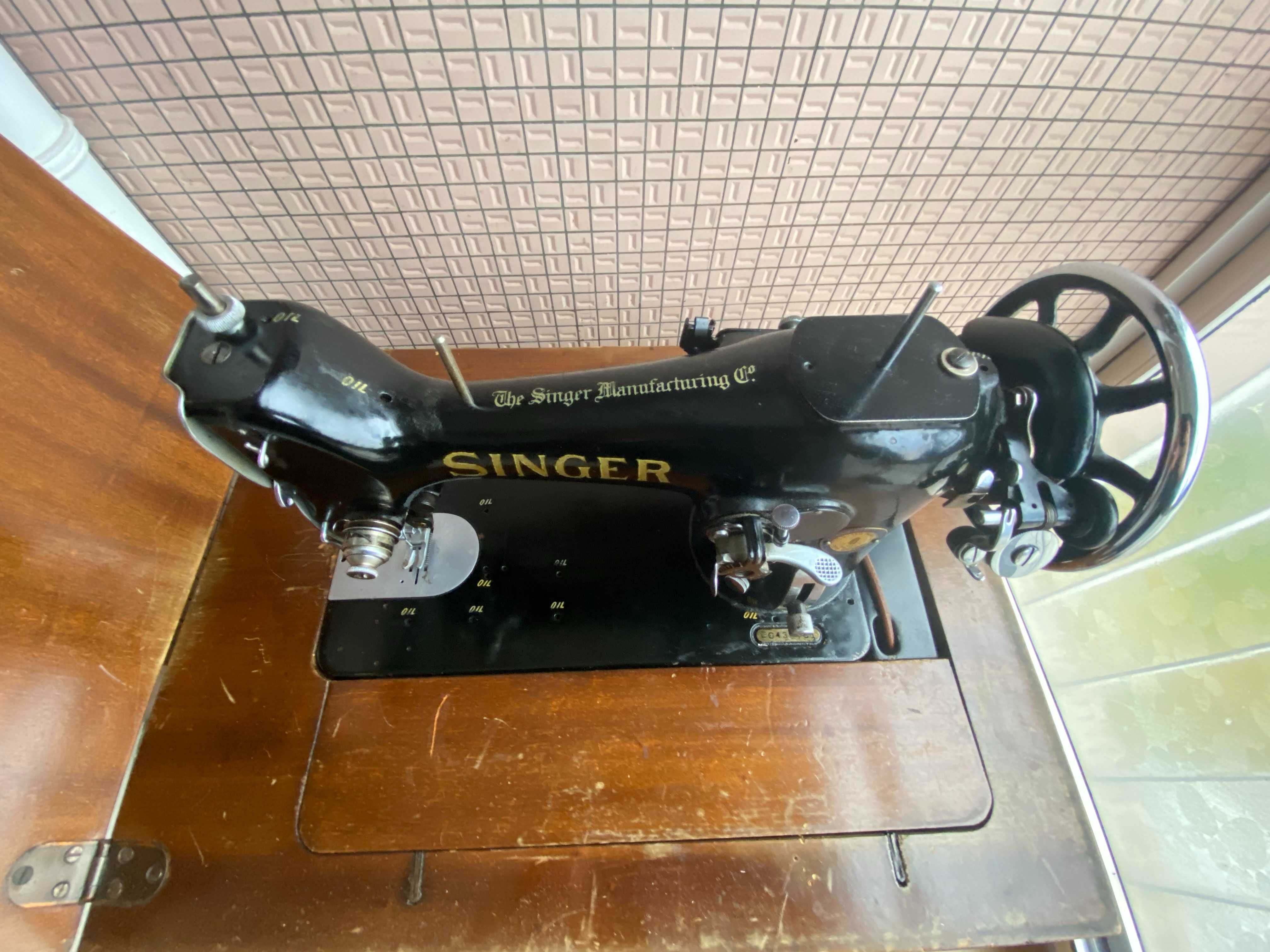 Máquina de costura SINGER Centenária! A funcionar a 100%