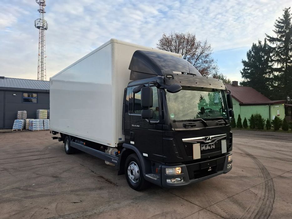 MAN TGL 12.250  Stan bardzo dobry