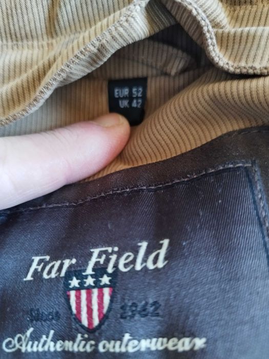 Parka Castanha em Veludo com Gola Dupla