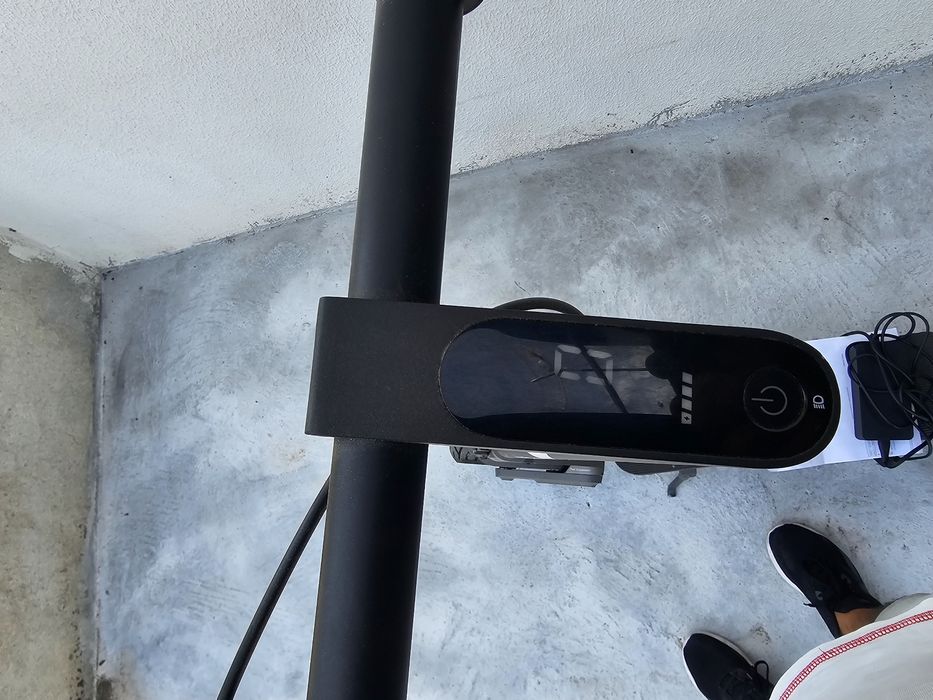 Trotine xiaomi ultra 4 pro pouco uso e com garantia