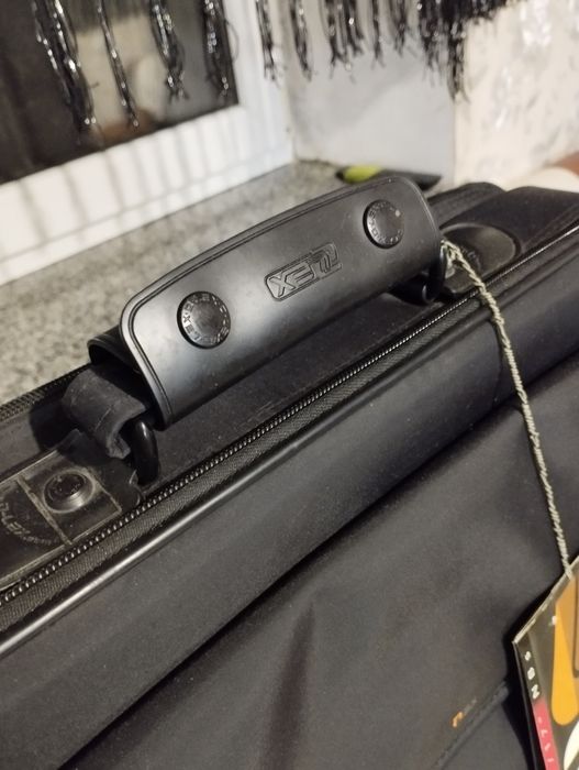 Продам сумку для ноутбука