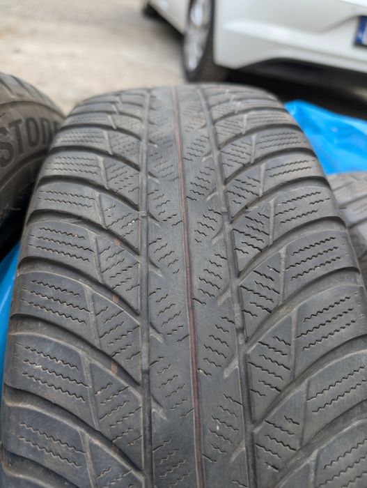 Sprzedam opony zimowe Bridgestone Blizzak lm001 185/65 R15 88T