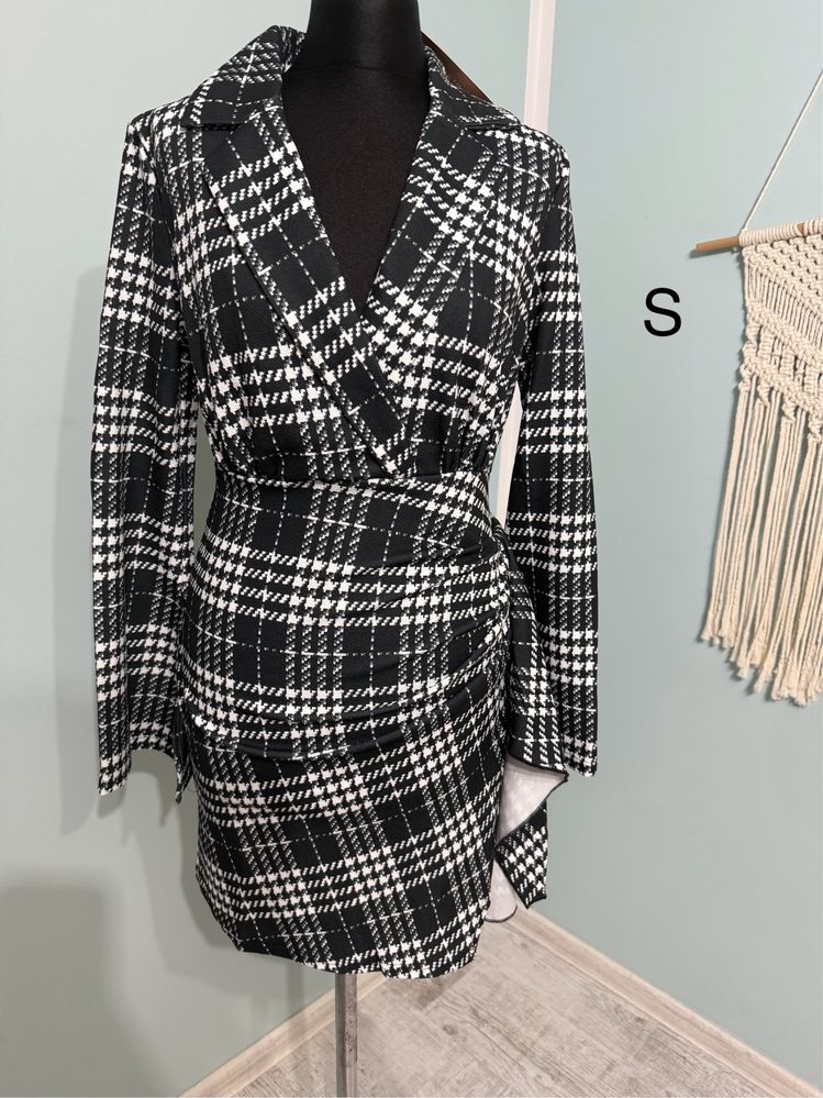 Piękna czarno biała sukienka rozm. s , 36 elegancka , komunia , wesele