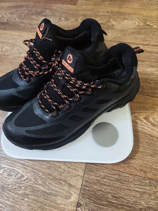 Чоловічі кросівки Merrell