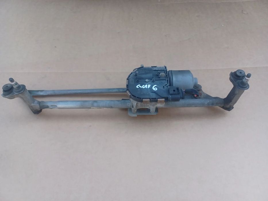 MECHANIZM WYCIERACZKI GOLF VI 5K1955119