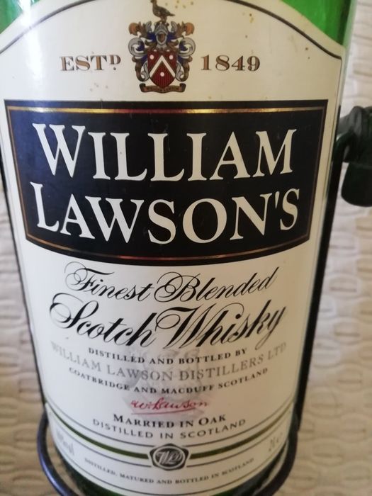 Garrafa de whisky vazia de 2litros com suporte
