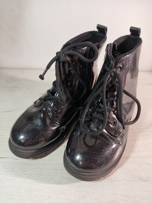 Botki lakierowane, rozm 29