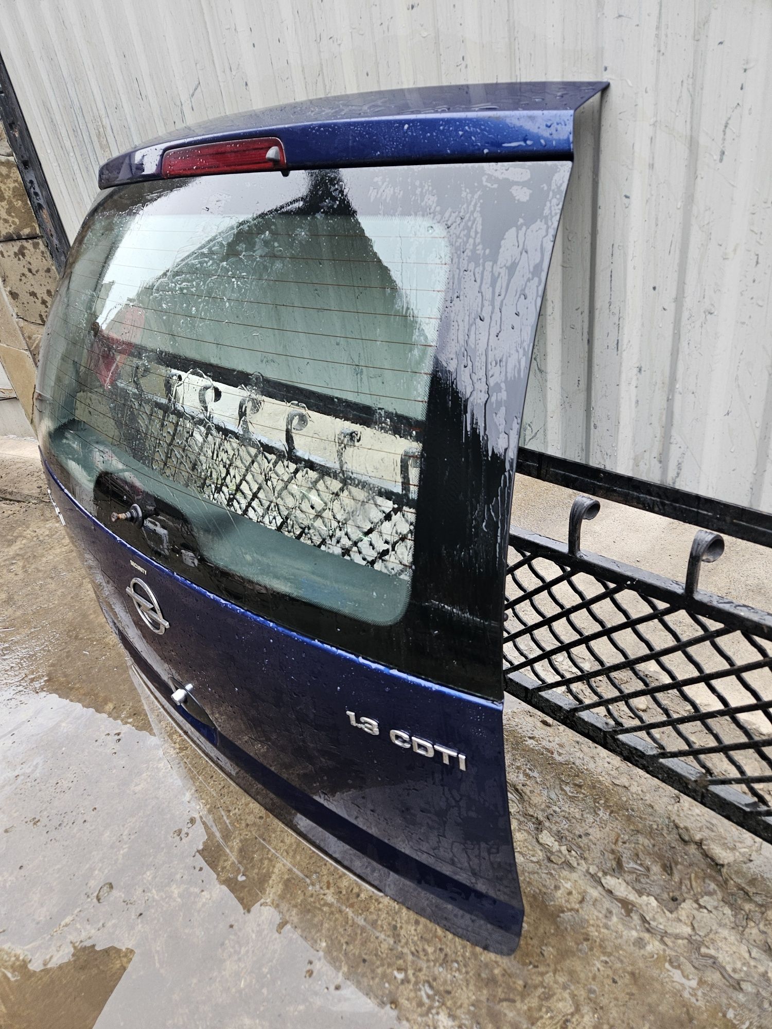 Кришка багажника Ляда кляпа Дверка Дверь Опель Меріва А Opel Meriva A