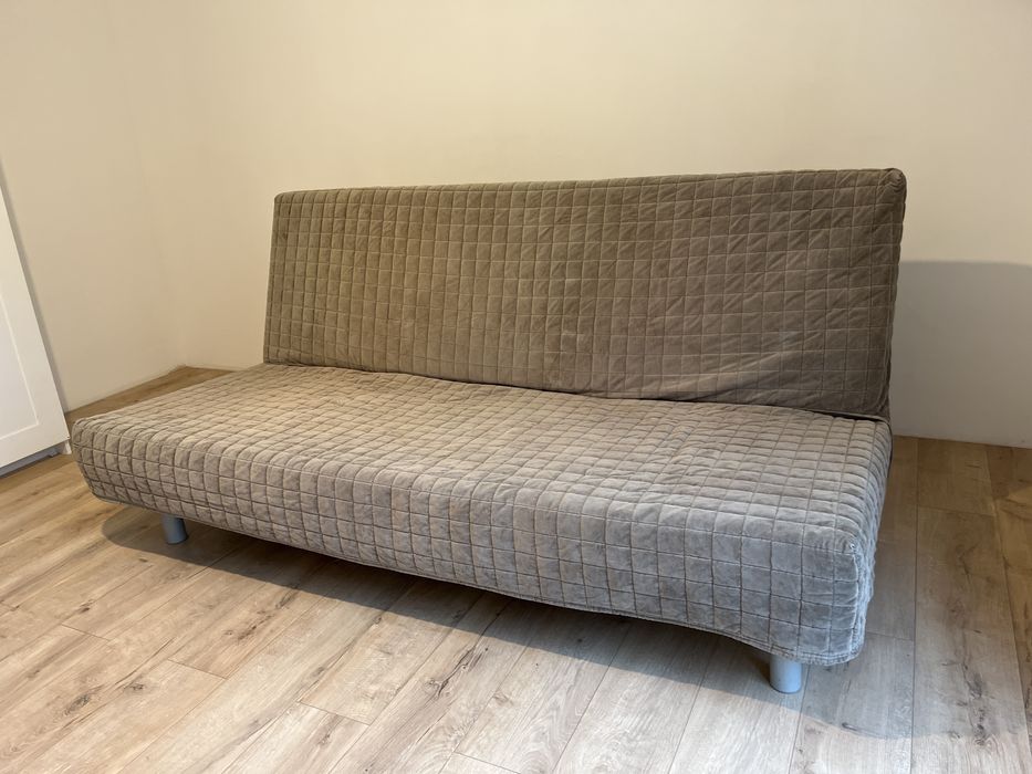 Kanapa rozkładana  wersalka ikea