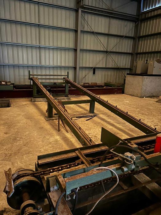 Máquinas para Serração (Descascadeira , Cahrriot , PT400 kva)