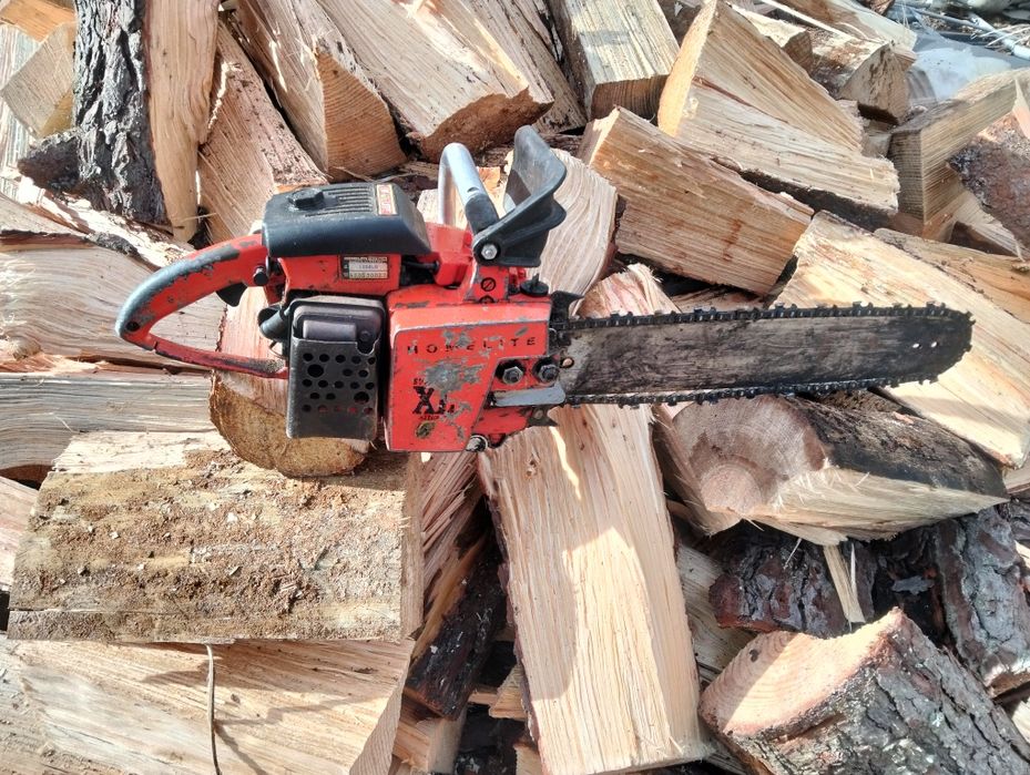 Vendo motosserra Homelite XL em bom estado
