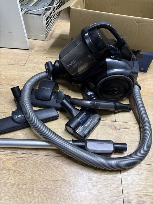 Пылесос Samsung SC21K5170HG