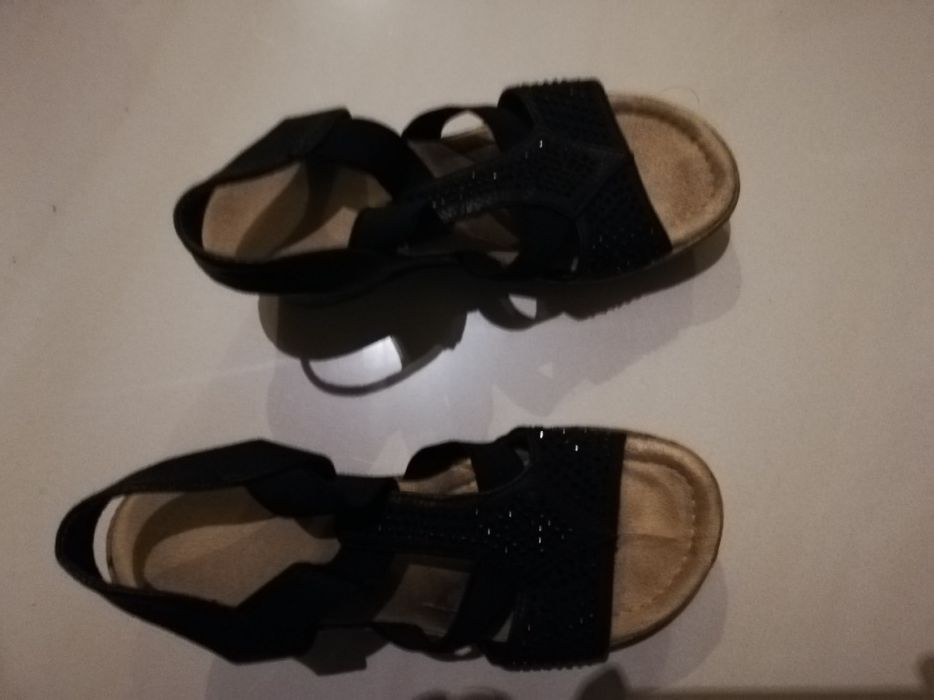 Buty sandały na koturnie rozmiar 37