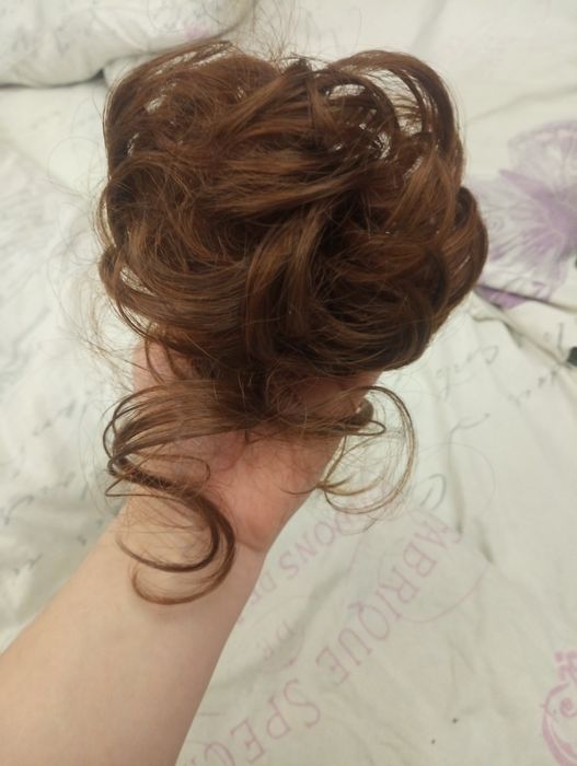 Перука-пучок, шиньйон для сотворения зачіски