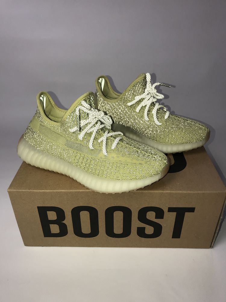 Жіночі кросівки Adidas yeezy boost 350 адідас ізі буси