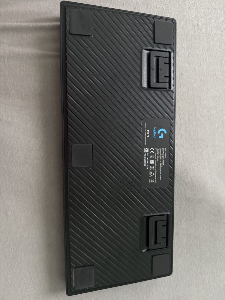 Logitech G pro Blue Switch