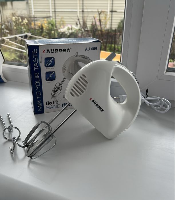 Міксер 350 Вт з 2 насадками