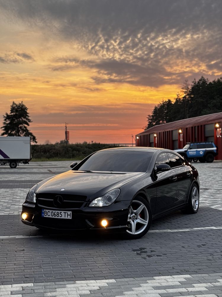 CLS 550 Легендарний банан:)