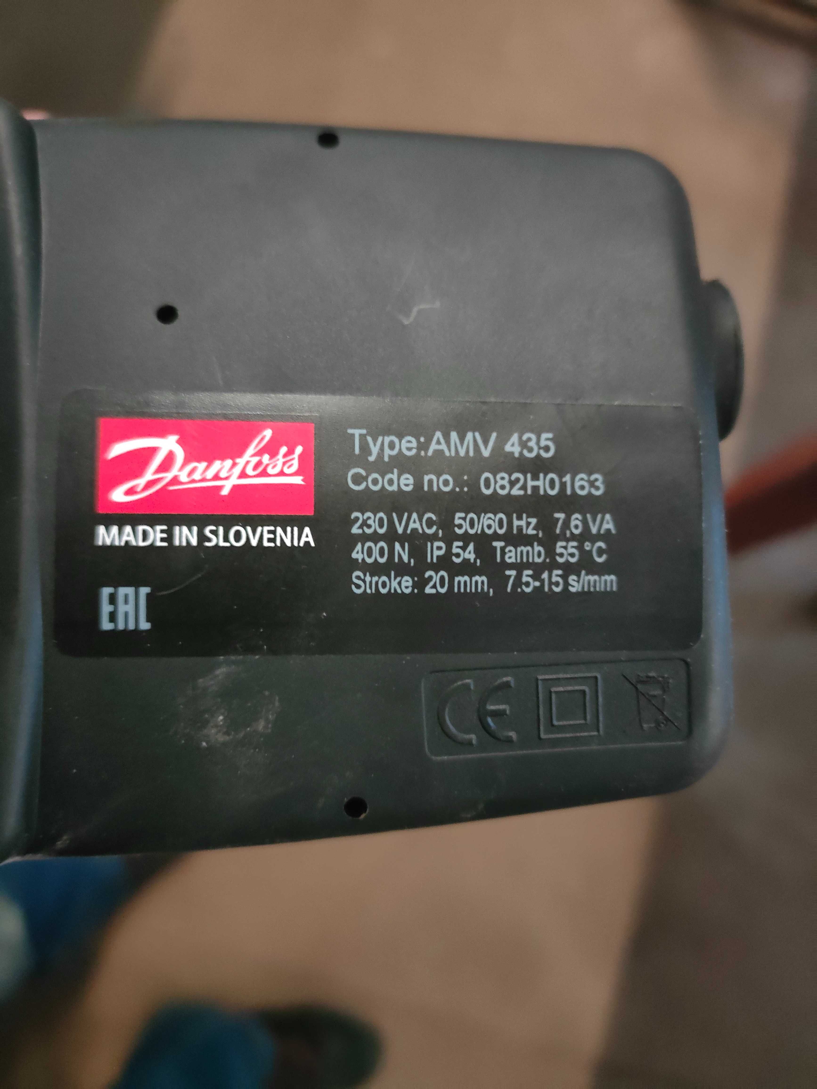 Siłownik 3-pkt Danfoss AMV435 2 sztuki komplet