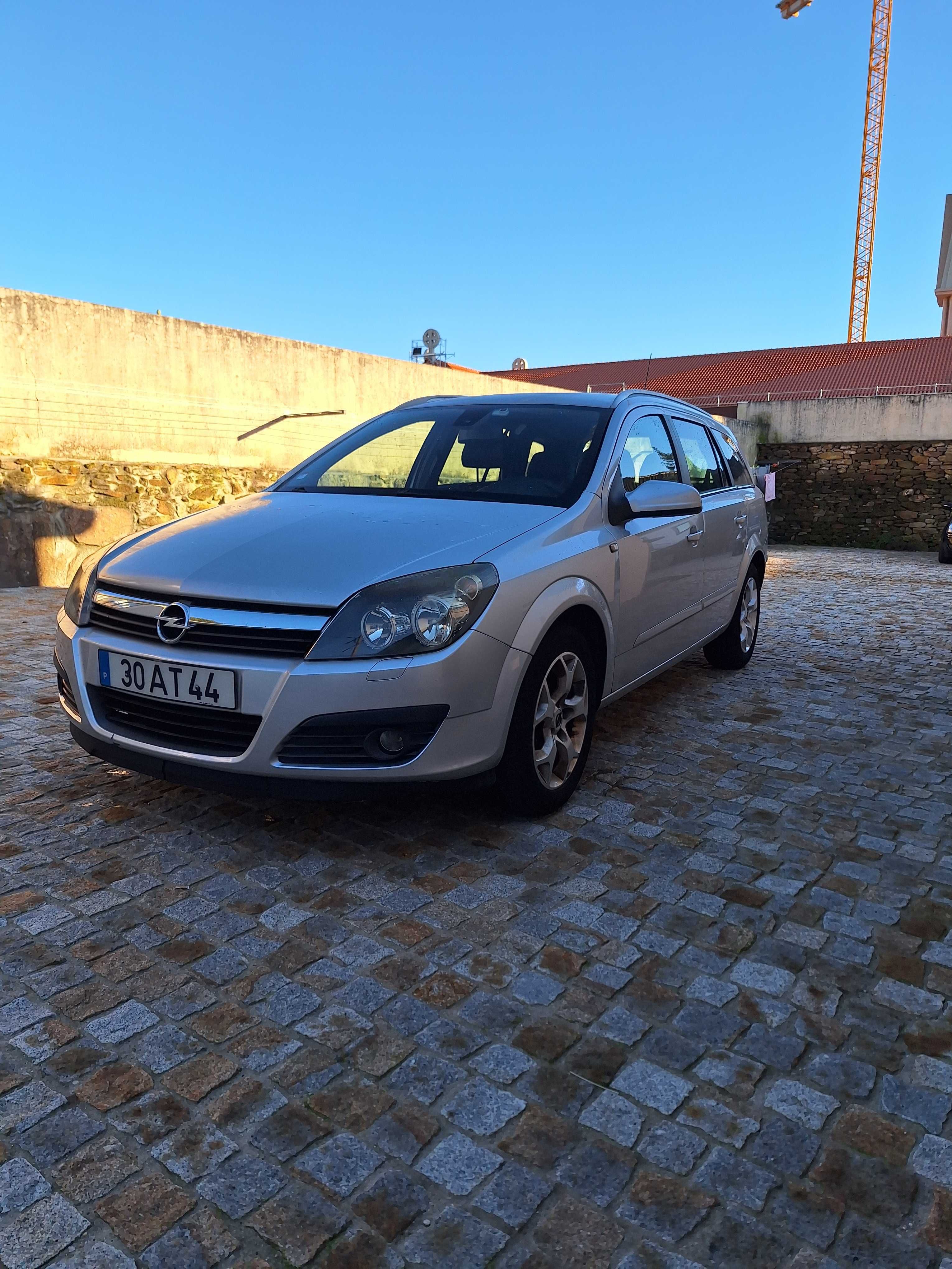 OPEL ASTRA 1.7 CDTI COSMO