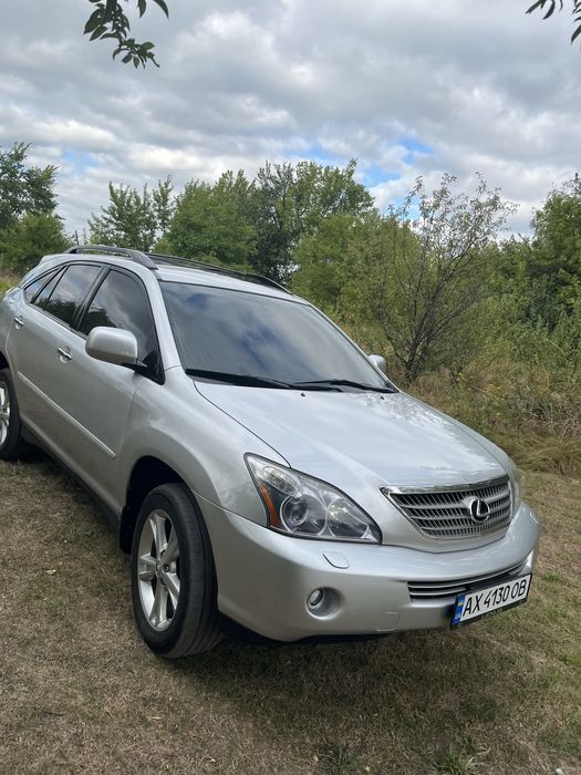 Продам Lexus RX400 h
