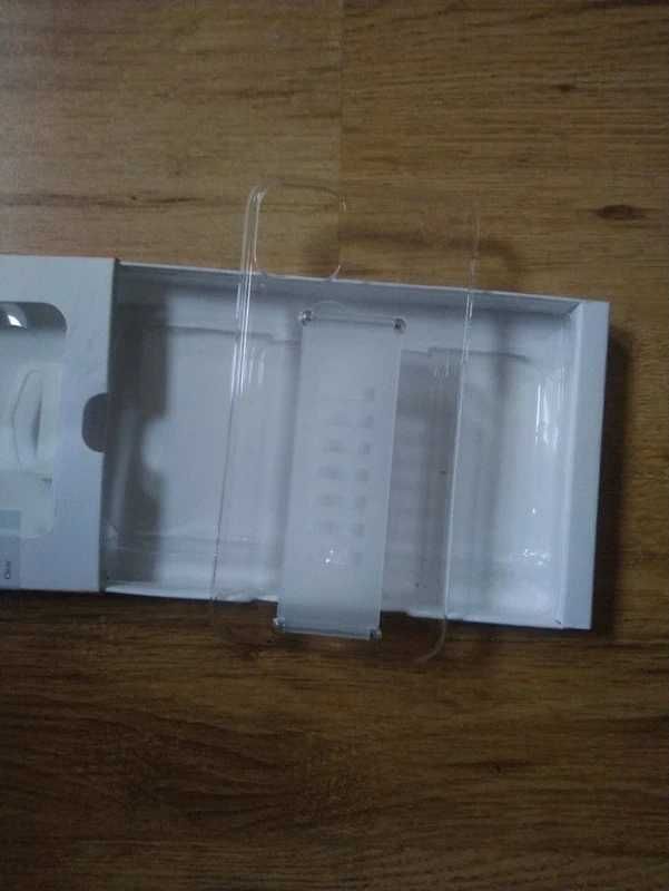 Ultra cienka obudowa Grip2u SLIM do iPhone 11 Pro - lekka funkcjonalna