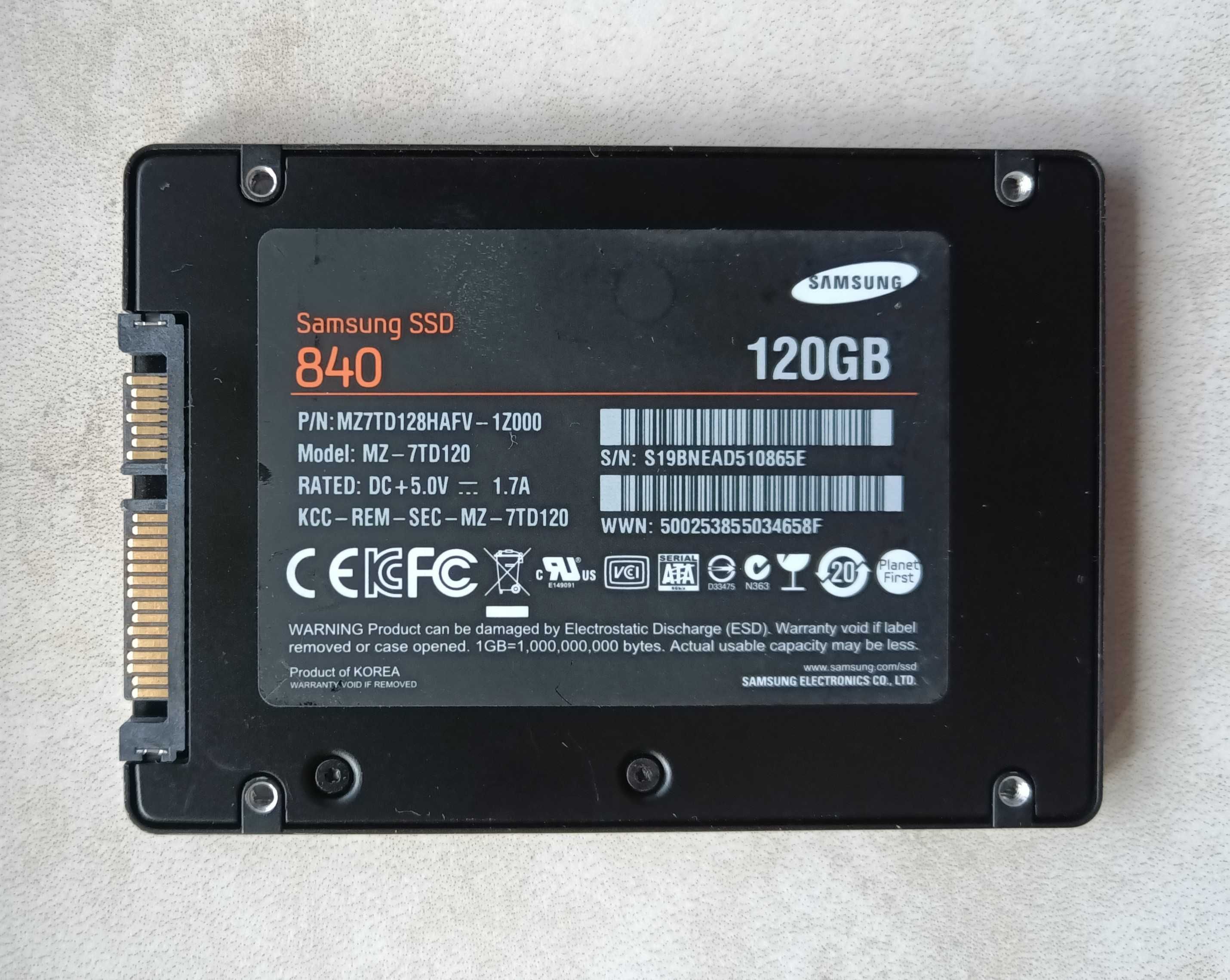 SSD 2.5 SATA диски на 120/256/480/1000 ГБ в асортименті