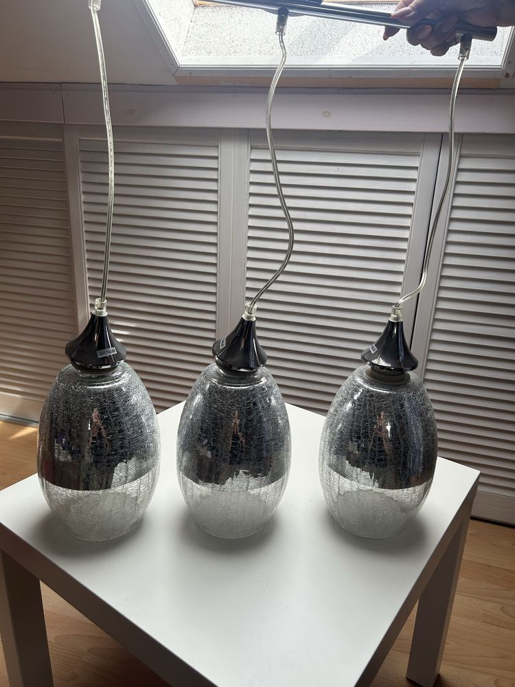 Lampa wiszaca nowa