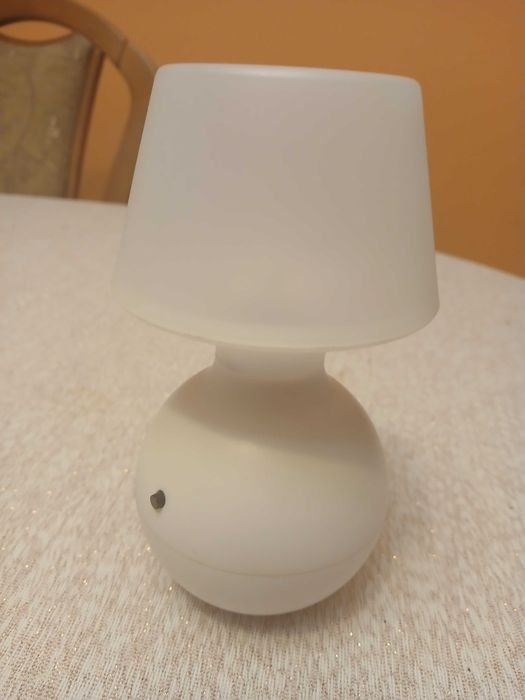 Lampka nocna z IKEA