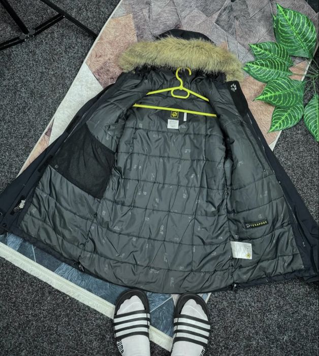 Куртка Jack Wolfskin женская пуховик зимний до -15 размер С-М