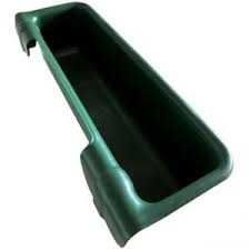 Podłużne koryto dla zwierząt gospodarskich