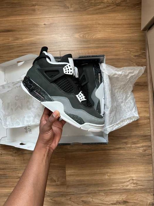 Buty Jordan 4 Retro Fear Rozmiar 39