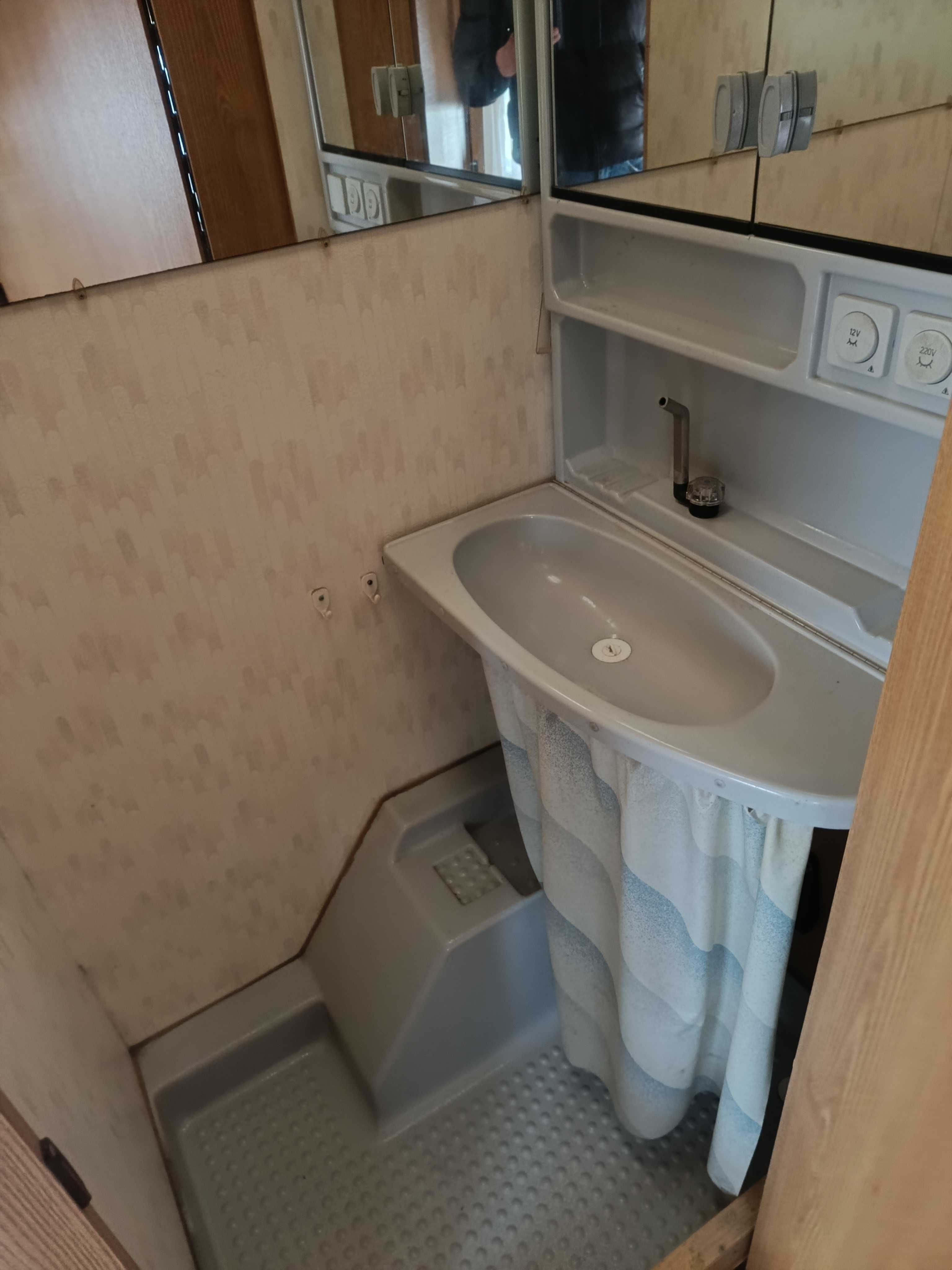 Przyczepa kempingowa Fendt 535 z Niemiec.