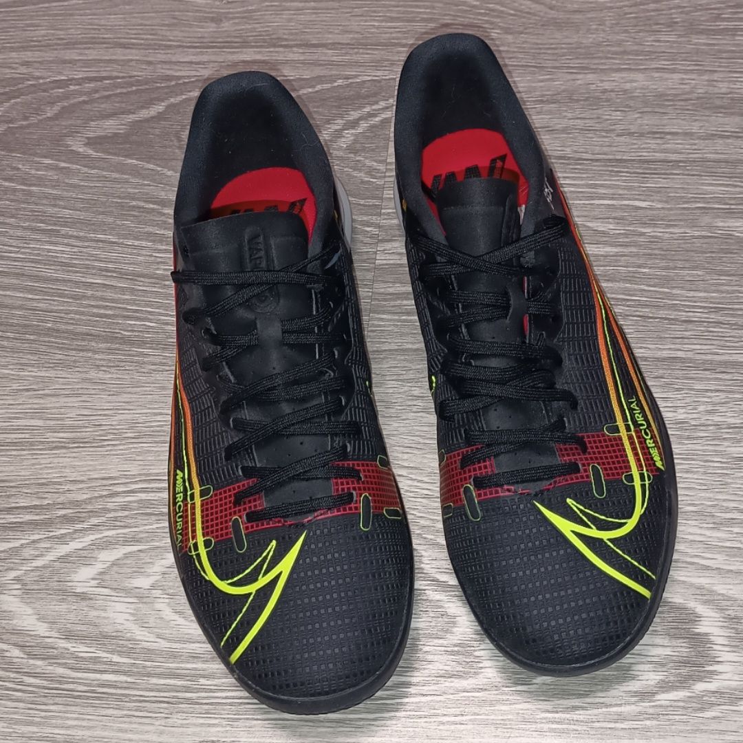 Футзалки Nike Mercurial Vapor Academy IC CV0973-090