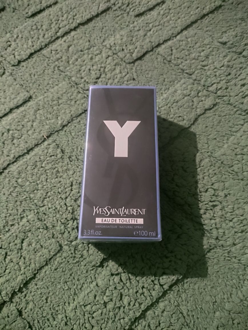 Yves Saint Laurent Y Eau de Toilette o pojemności 100ml