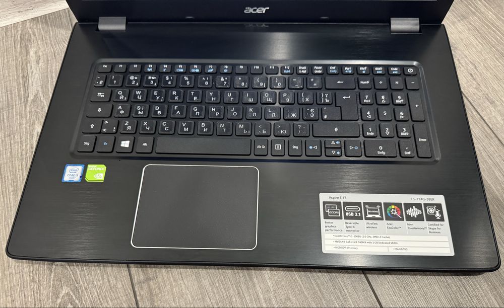 Великий ігровий ноутбук Acer. nVidia 940MX, 8Gb, NVMe256, HDD500.