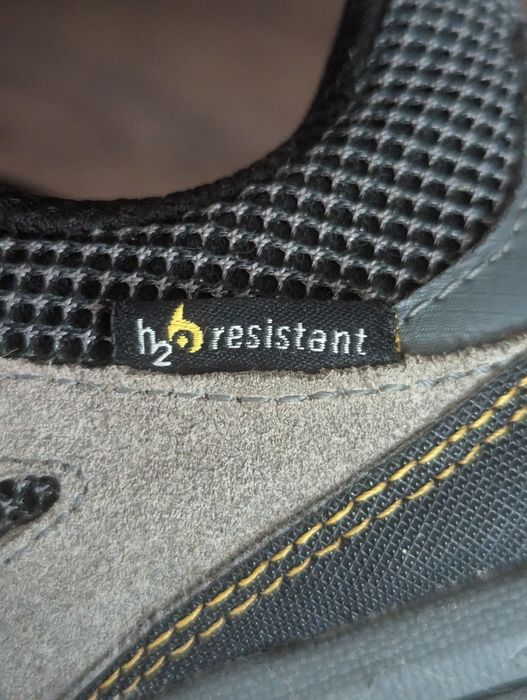 Кросівки New Balance 851 р.42 - 26.5см (gore-tex, h2O-resistant)