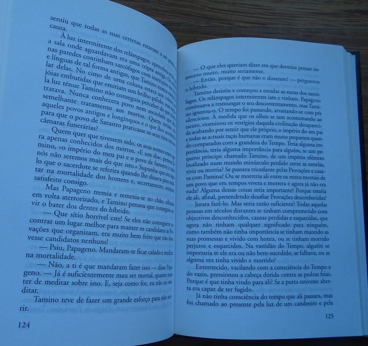 Filha da Noite de Marion Zimmer Bradley