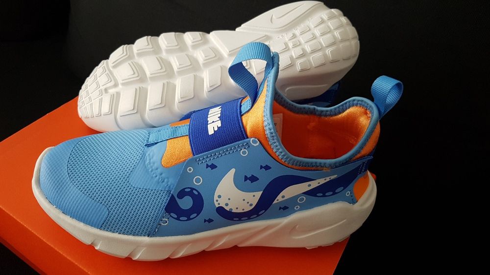 Кроссовки Nike Flex Runner 35р,оригинал.