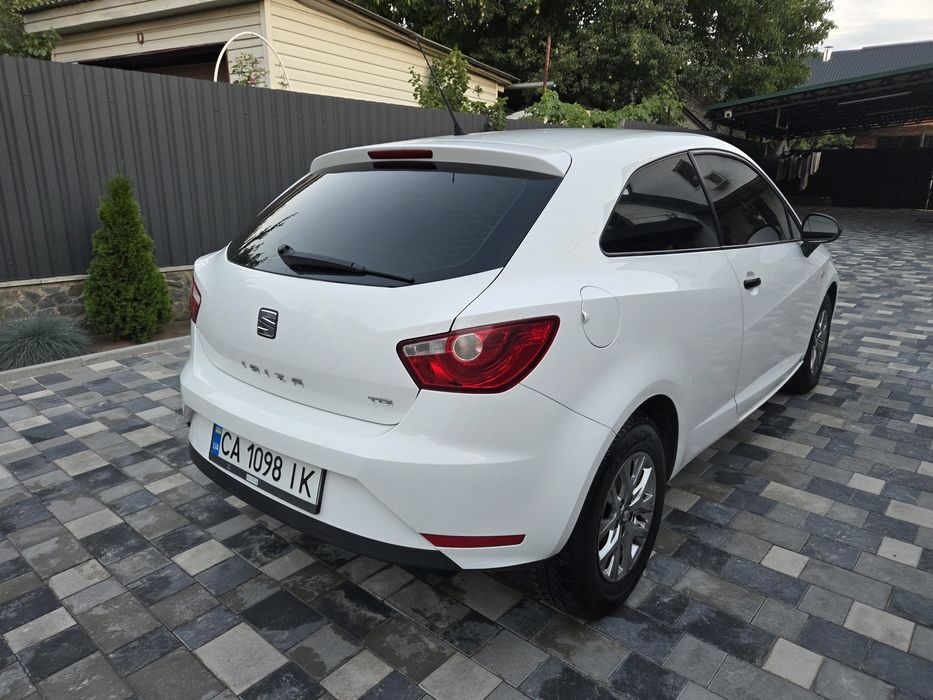 Seat ibiza 3D  1,2 tdi 2015 p.в. пробіг 98т.