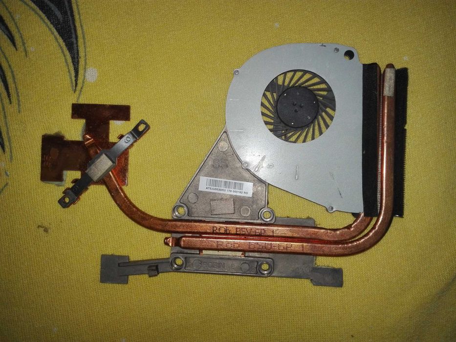 кулер  atoju003dro з вентилятором  KSB06105HA для ноутбука