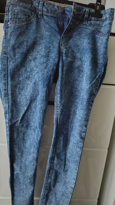 Spodnie jeans damskie s