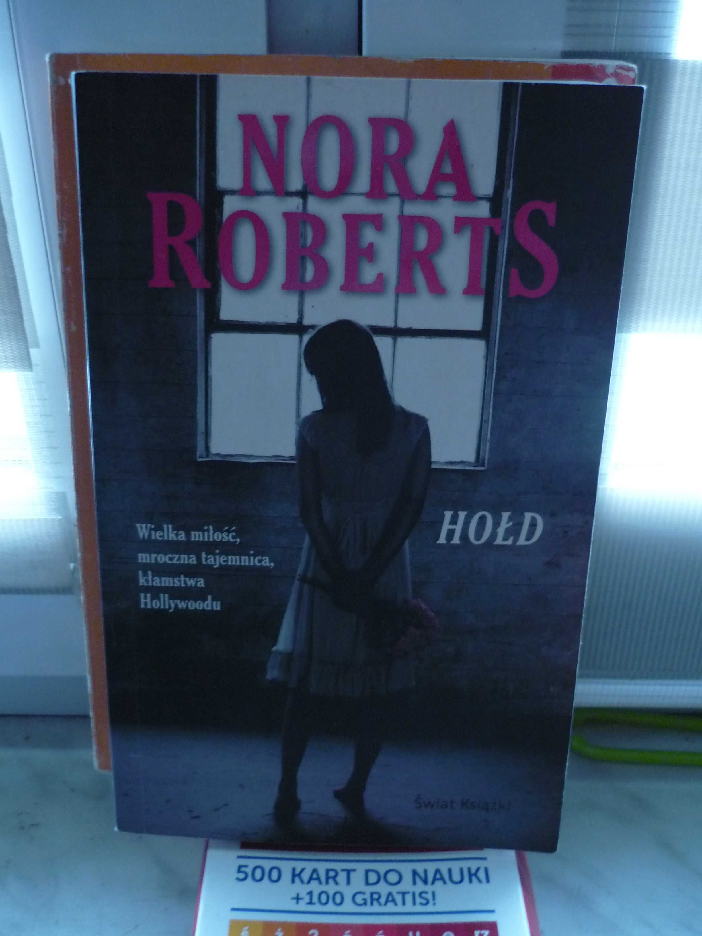 Hołd , Nora Roberts.